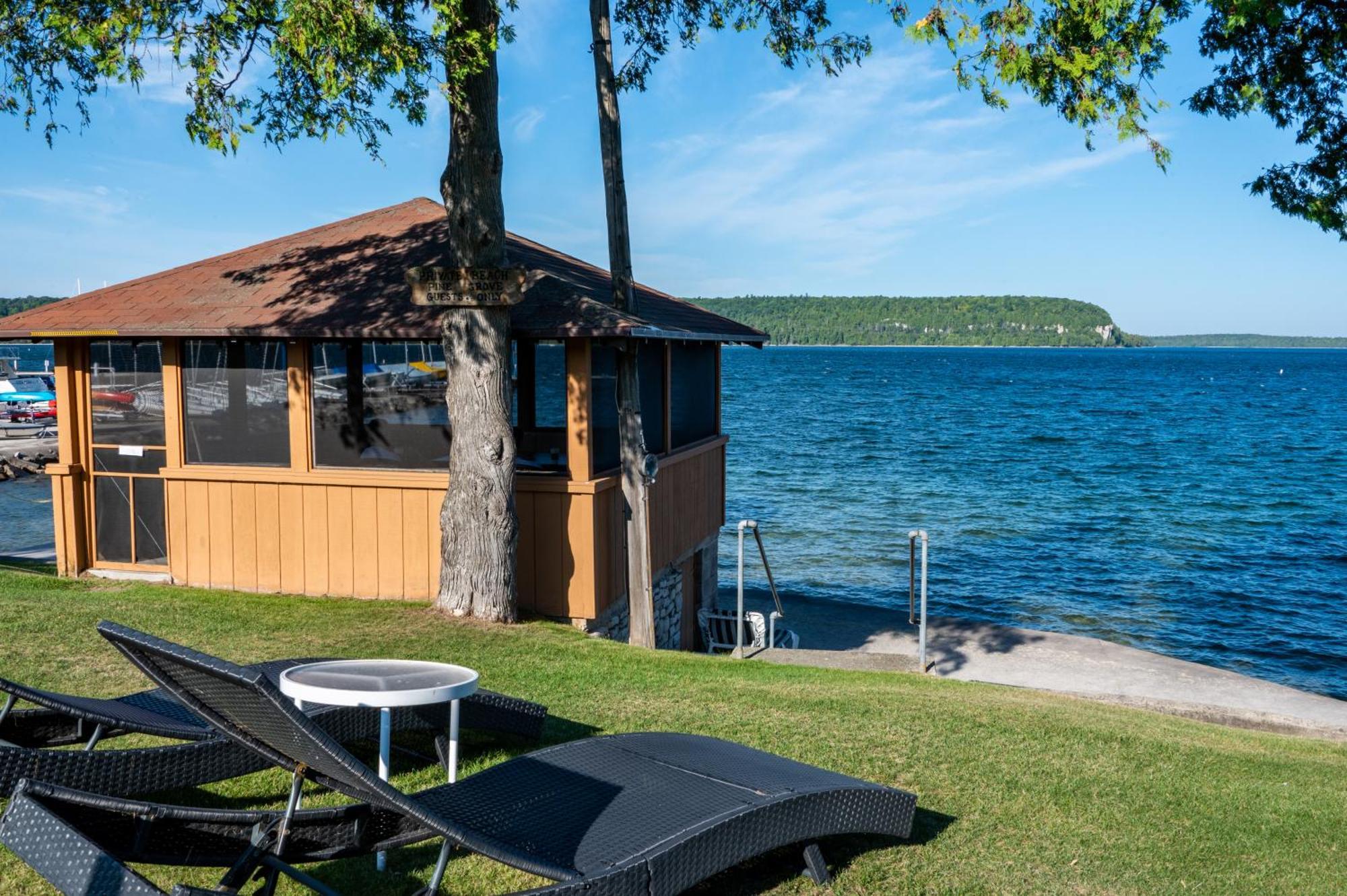 Pine Grove Resort Ephraim Exterior foto
